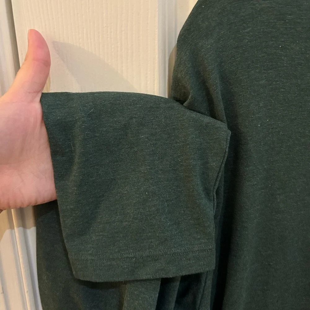 Columbia Men's Green Long Sleeve Tee